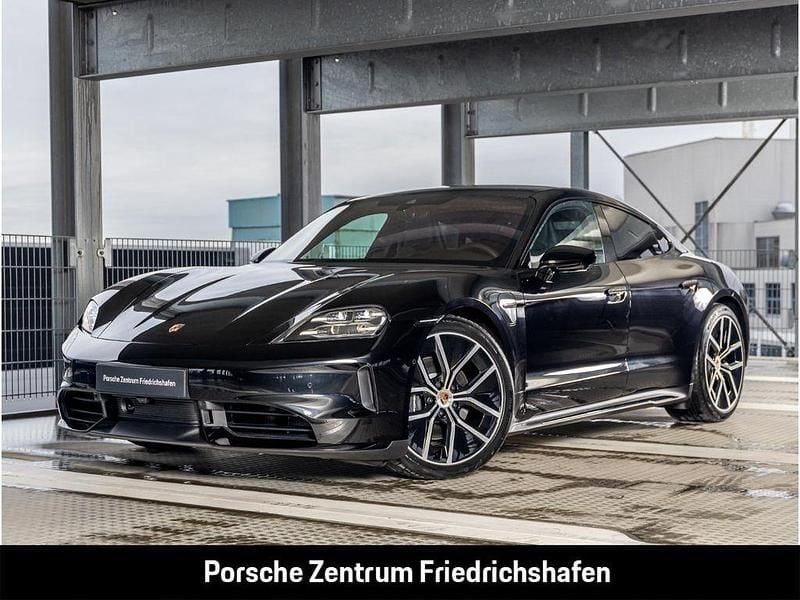 Schwarz Neu 2025 Porsche Taycan Black Edition Limousine | 123.892 € (Superpreis) - Bild 1/4