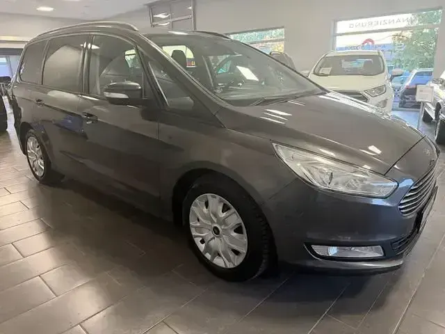 Gebraucht Ford Galaxy 150 PS (110 kW) 2017 Grau Van / Kleinbus