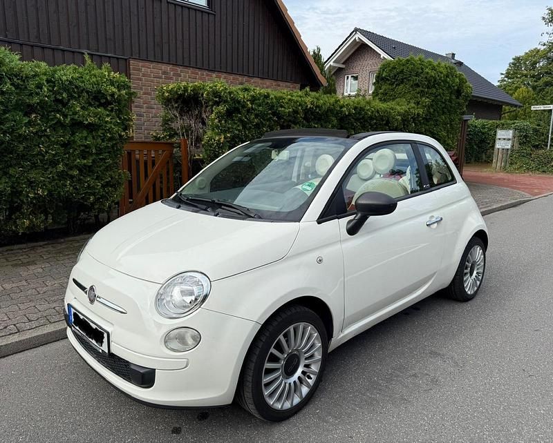 Weiß Gebraucht 2011 Fiat 500C Pop Cabrio | 3.999 € (Fairer Preis) - Bild 1/4