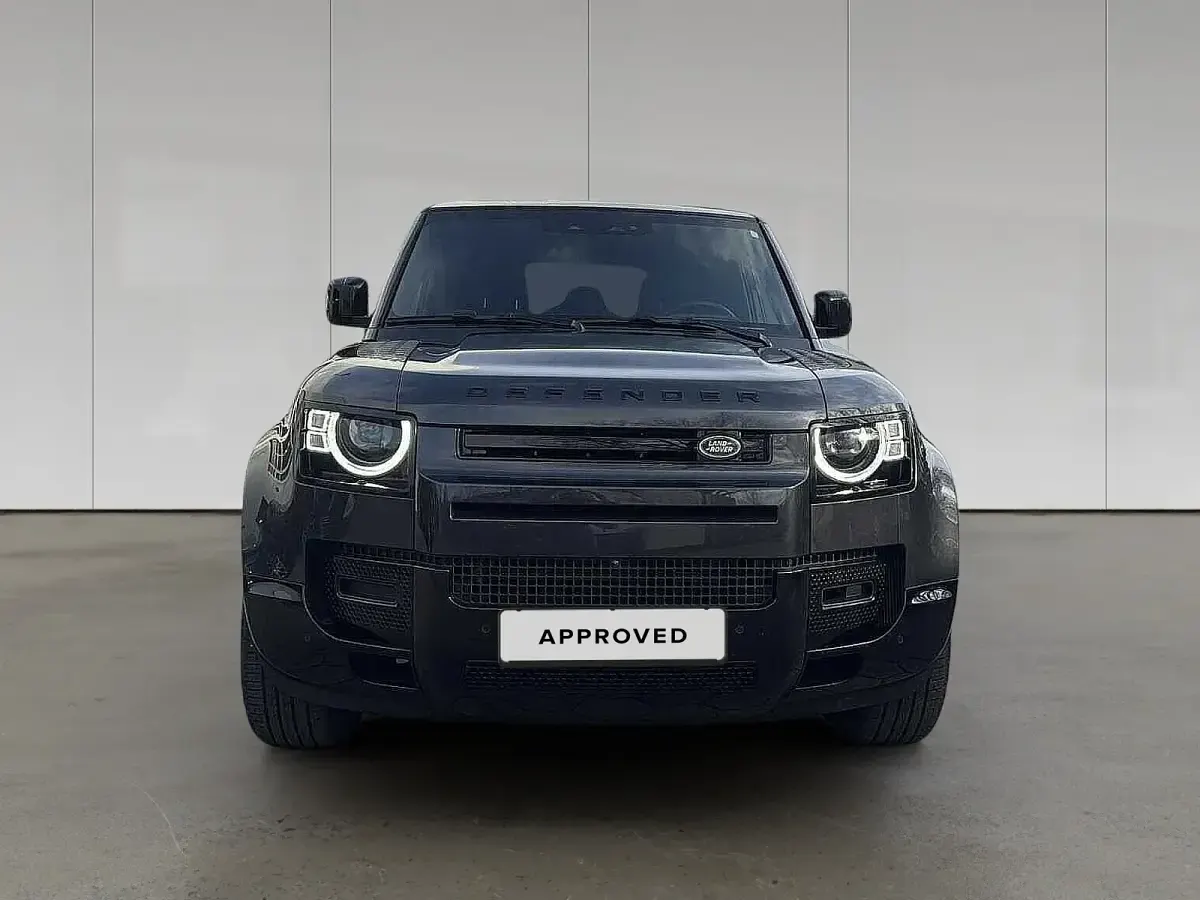 Gebraucht Land Rover Defender SE Dynamic 304 PS (223 kW) 2024 Carpathian grey SUV
