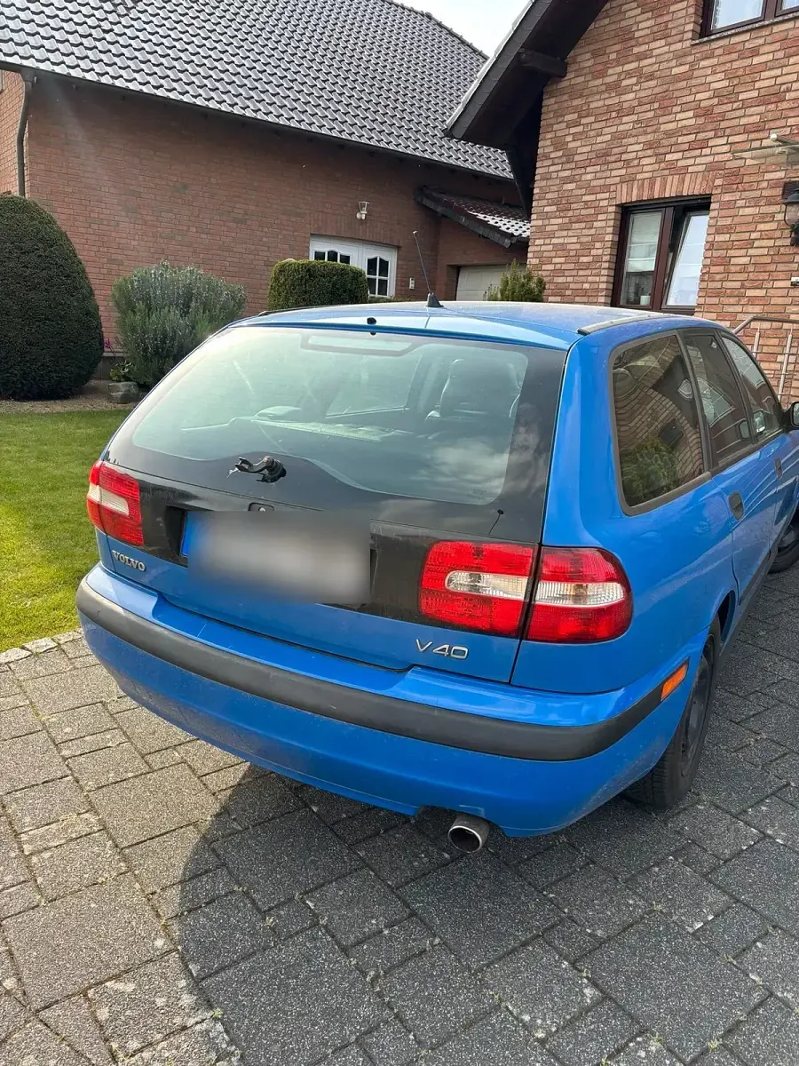 Occasion Volvo V40 136 ch (100 kW) 2002 Bleue Break