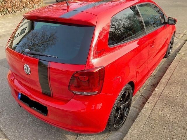 Gebraucht VW Polo Trendline 60 PS (44 kW) 2010 Rot Kleinwagen