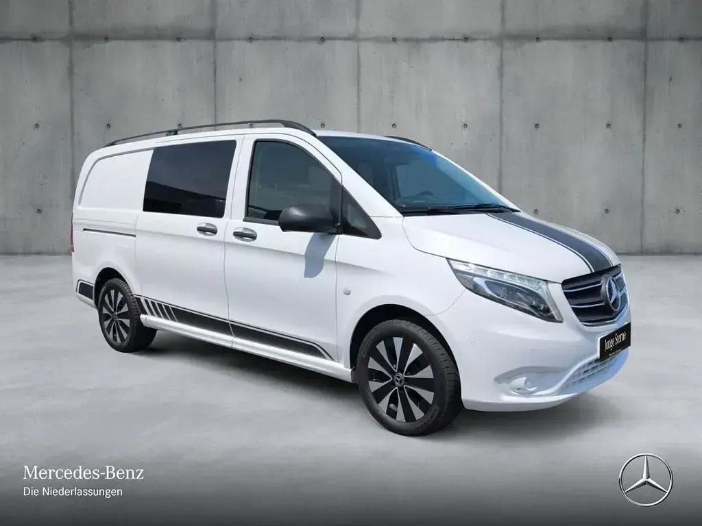 Gebraucht Mercedes Vito 190 PS (139 kW) 2022 Weiß Van