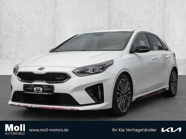 Hw2) deluxeweiss met. (weiss Gebraucht 2019 Kia Ceed GT Limousine | 18.680 € (Guter Preis) - Bild 1/4