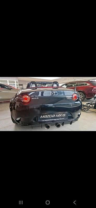 Gebraucht Mazda MX5 Edition 184 PS (135 kW) 2021 Schwarz Cabrio