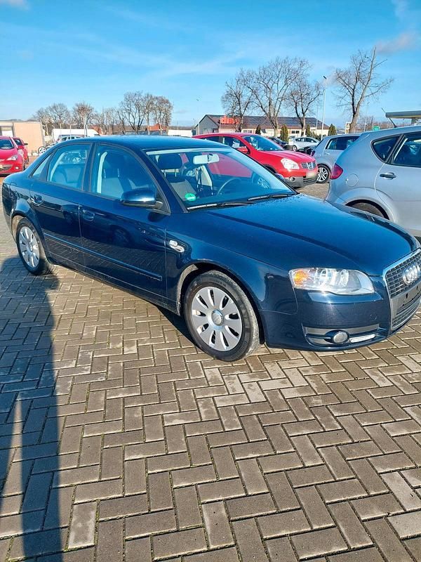 Gebraucht Audi A4 130 PS (95 kW) 2005 Blau Limousine