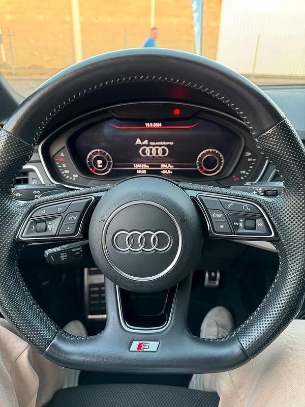 Schwarz Gebraucht 2019 Audi A4 Kombi | 24.500 € (Teuer) - Bild 1/4