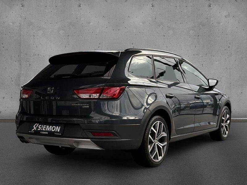 Gebraucht Seat Leon X-Perience 4Drive 150 PS (110 kW) 2019 Grau Kombi