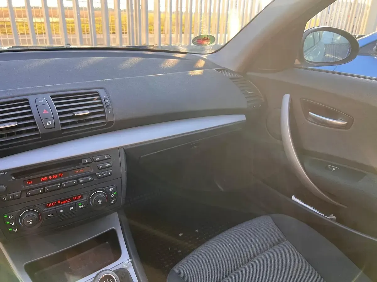 Gebraucht BMW 116 116 PS (85 kW) 2005 Grau Kleinwagen