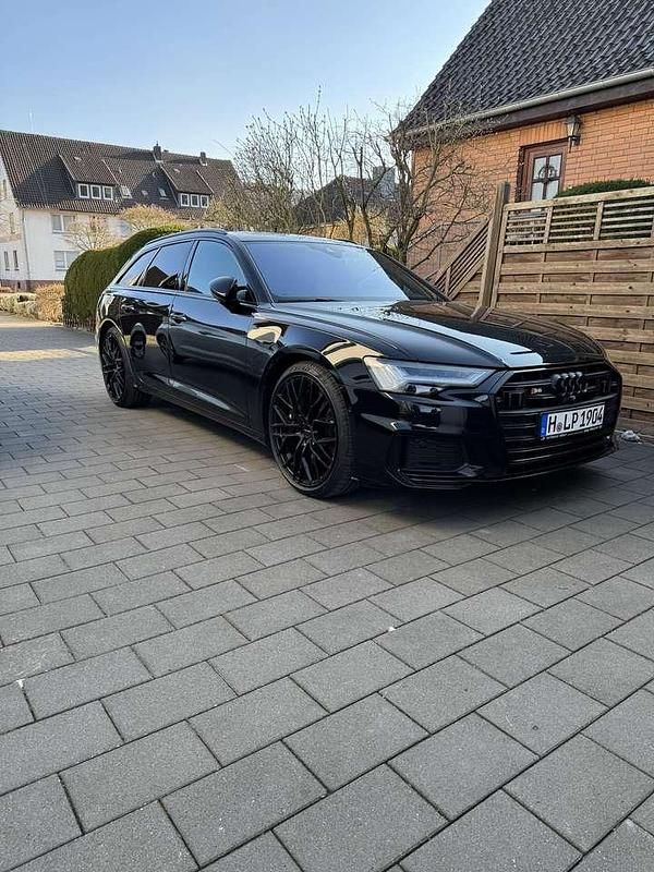 Gebraucht Audi S6 Basis 349 PS (256 kW) 2020 Schwarz Kombi