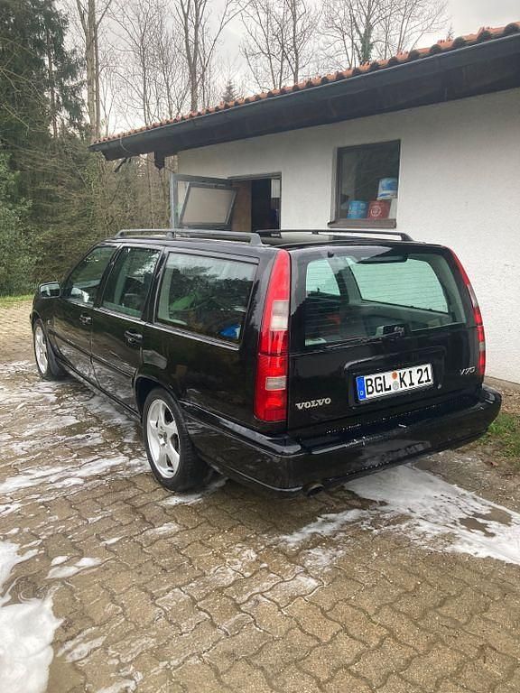 Gebraucht Volvo V70 144 PS (105 kW) 1997 Schwarz Kombi