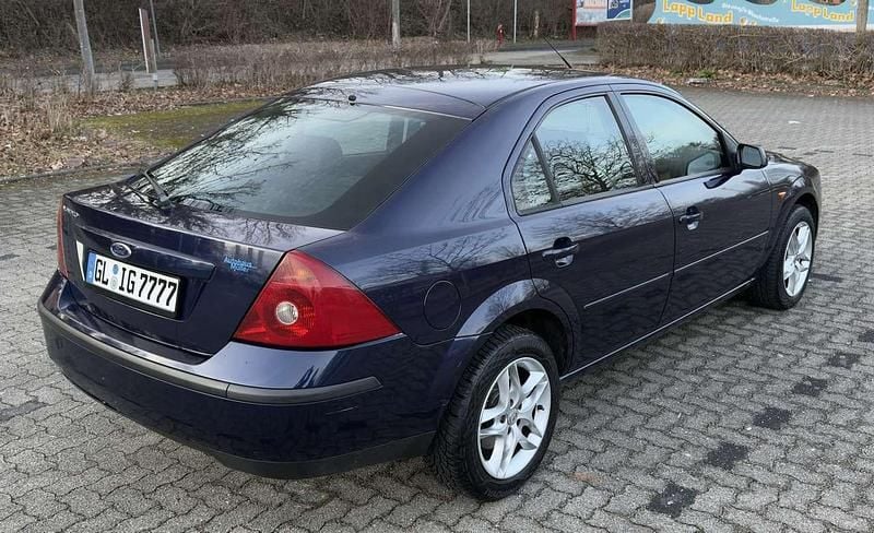 Gebraucht Ford Mondeo Trend 110 PS (80 kW) 2001 Limousine