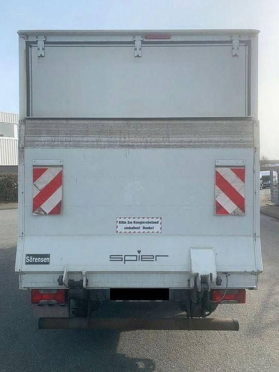 Gebraucht Iveco Daily 145 PS (106 kW) 2016 Weiß Van