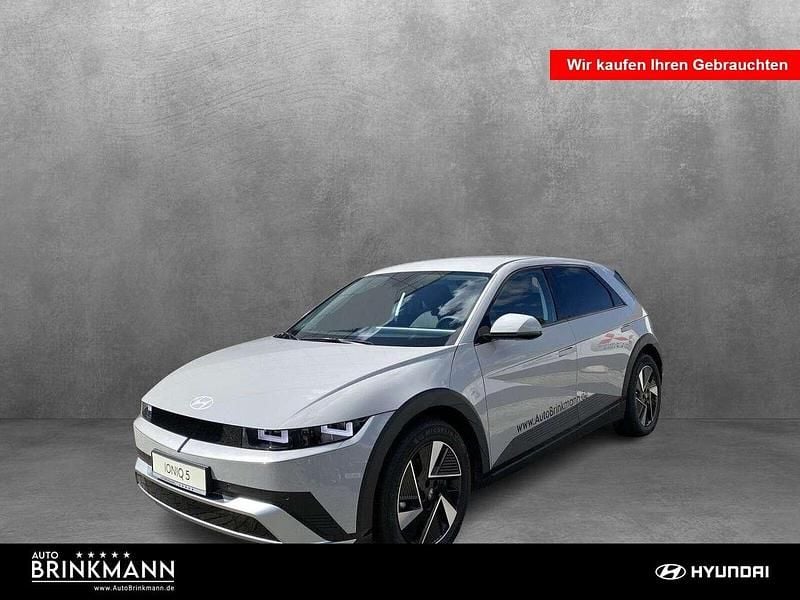 Cyber grey / met Gebraucht 2025 Hyundai Ioniq 6 Techniq Limousine | 44.440 € (Fairer Preis) - Bild 1/4