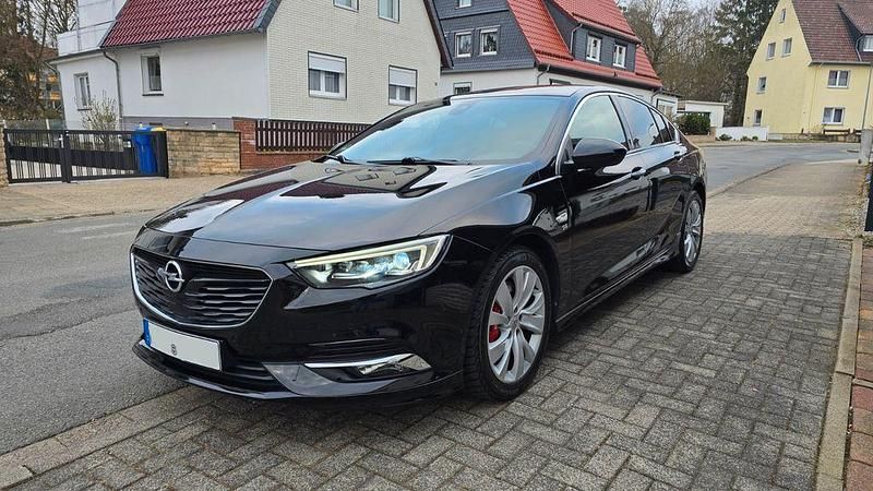 Gebraucht Opel Insignia 260 PS (191 kW) 2017 Schwarz Limousine
