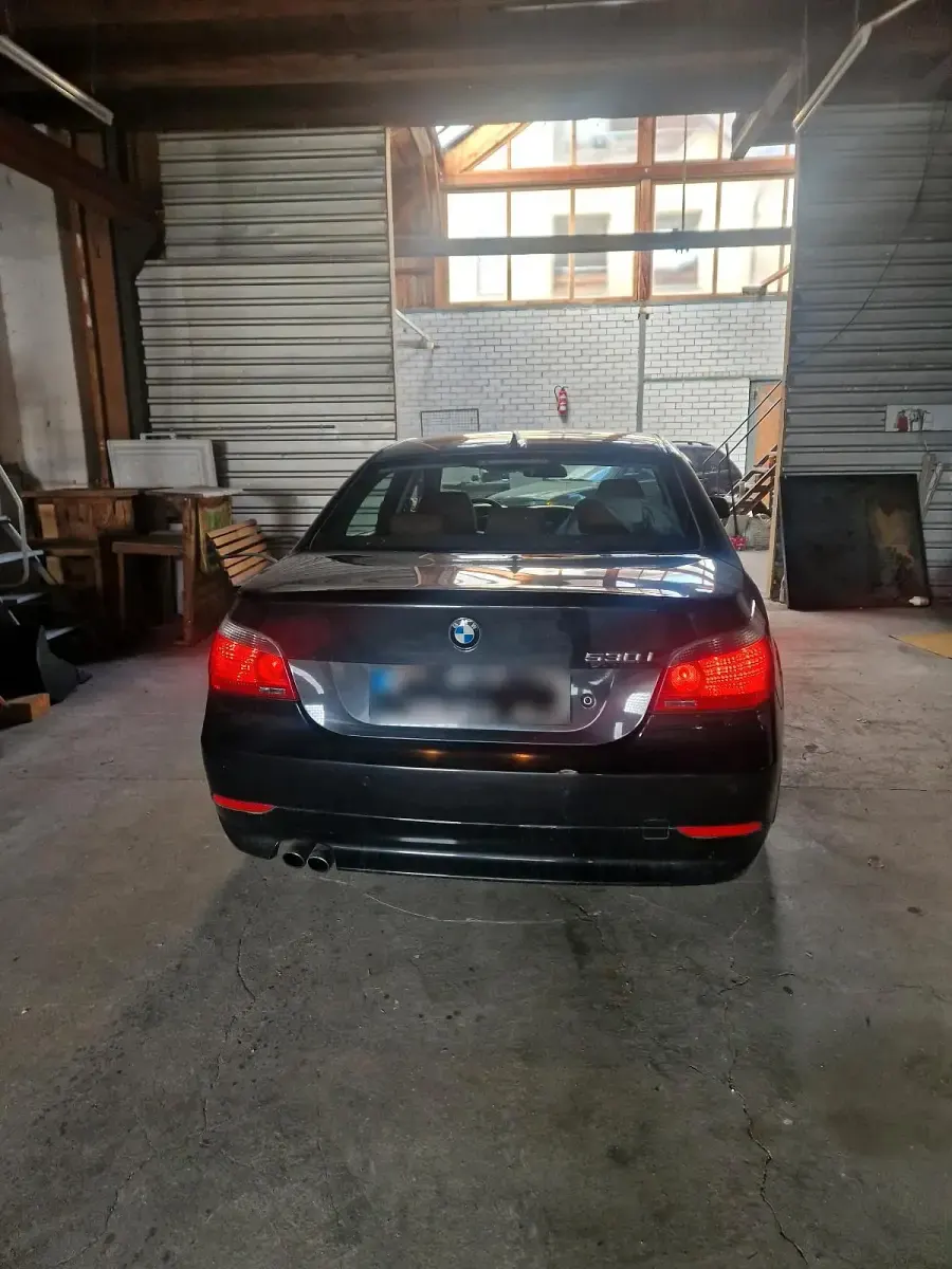 Gebraucht BMW 530 231 PS (169 kW) 2004 Schwarz Limousine
