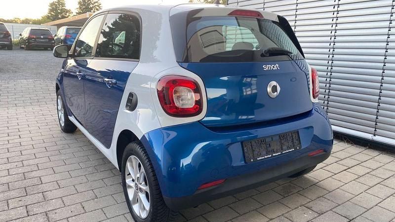 Gebraucht Smart ForFour Basis 71 PS (52 kW) 2015 Other Kleinwagen