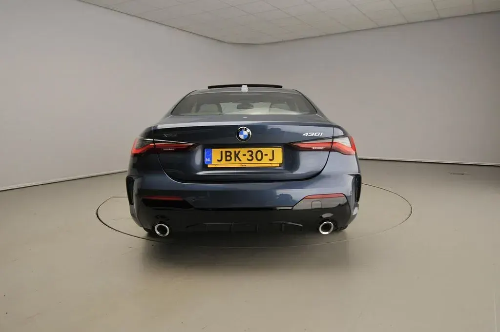 Gebraucht BMW 430 M Sport 245 PS (180 kW) 2025 Blau Coupé