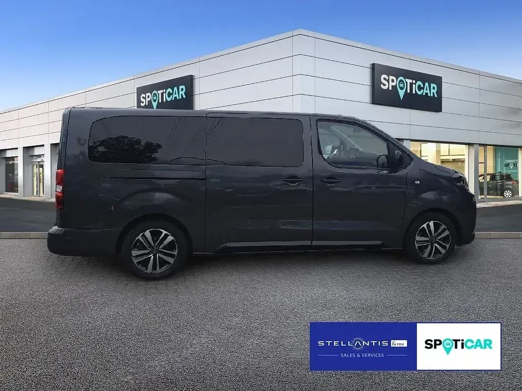 Gebraucht Citroën Spacetourer 177 PS (130 kW) 2025 Grau Van / Kleinbus