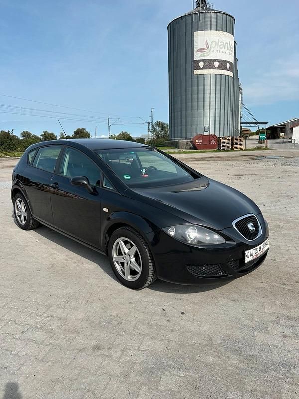 Schwarz Gebraucht 2006 Seat Leon Kleinwagen | 2.400 € (Fairer Preis) - Bild 1/4