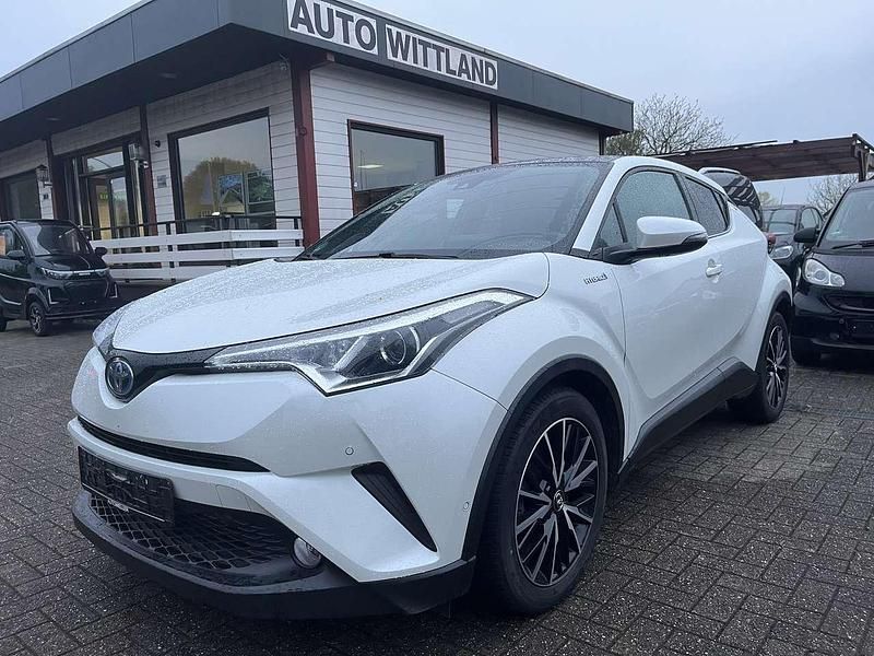 White pearl cs Gebraucht 2017 Toyota C-HR Lounge SUV | 16.990 € (Fairer Preis) - Bild 1/4