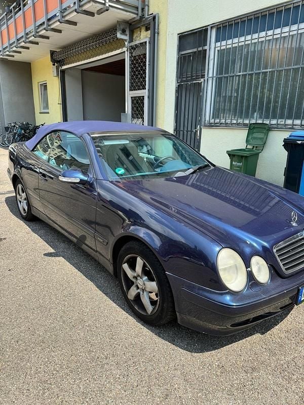 Blau Gebraucht 1999 Mercedes CLK230 Cabrio | 3.200 € (Guter Preis) - Bild 1/4