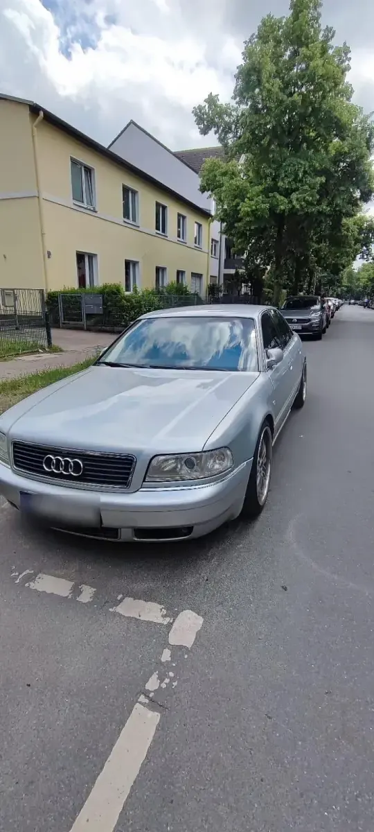 Gebraucht Audi A8 270 PS (198 kW) 1999 Silber Limousine