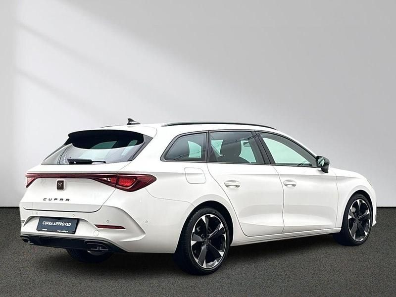 Usata Cupra Leon 150 CV (110 kW) 2024 Bianco Berlina