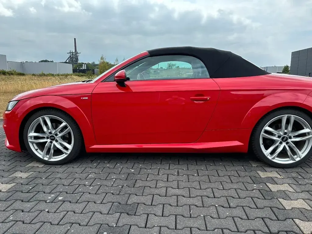 Gebraucht Audi TT Roadster Sport 230 PS (169 kW) 2015 Rot Cabrio