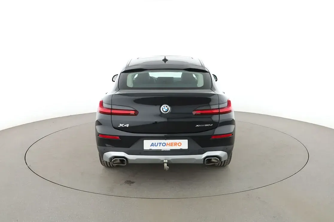 Gebraucht BMW X4 Sport Line 286 PS (210 kW) 2023 Schwarz SUV