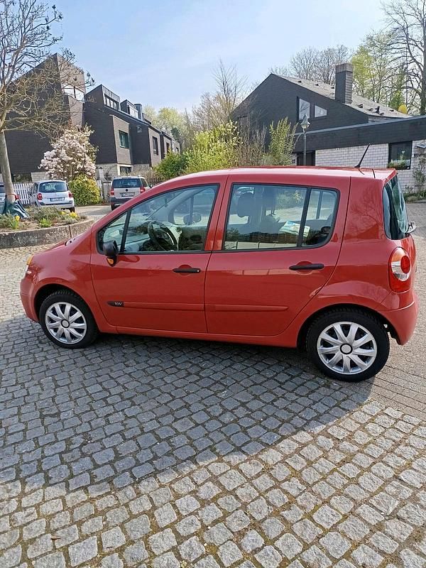 Gebraucht Renault Modus 75 PS (55 kW) 2004 Rot Van / Kleinbus