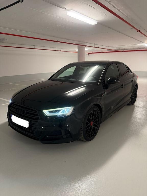 Gebraucht Audi A3 Ambiente 150 PS (110 kW) 2020 Schwarz Limousine