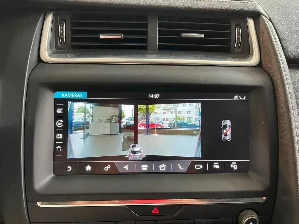 Gebraucht Jaguar E-Pace R-Dynamic 249 PS (183 kW) 2018 Rot SUV