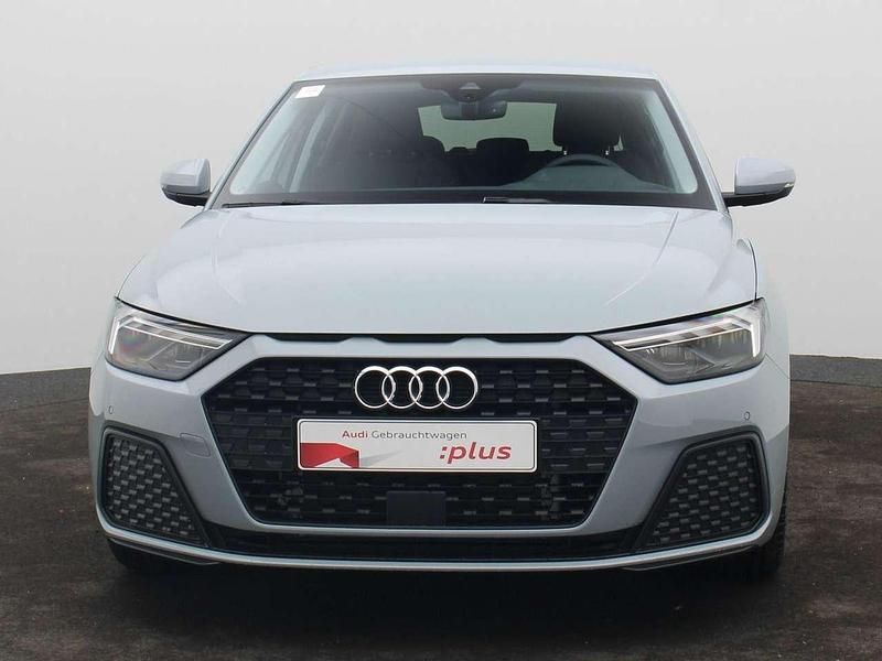 Gebraucht Audi A1 95 PS (69 kW) 2025 Pfeilgrau perleffekt Limousine