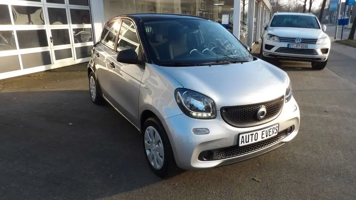 Gebraucht Smart ForFour 71 PS (52 kW) 2017 Silber Kleinwagen