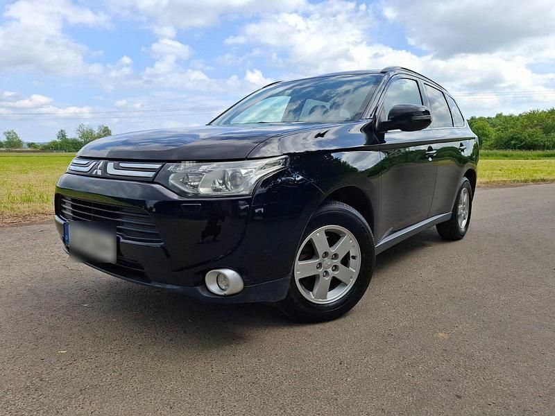 Schwarz Gebraucht 2013 Mitsubishi Outlander SUV | 7.000 € (Etwas zu teuer) - Bild 1/4