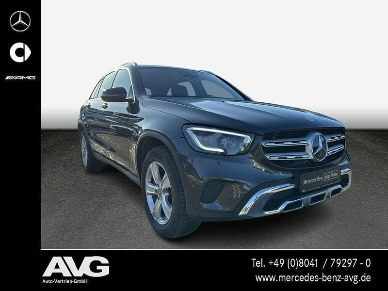 Gebraucht Mercedes GLC300e 320 PS (235 kW) 2021 Grau SUV