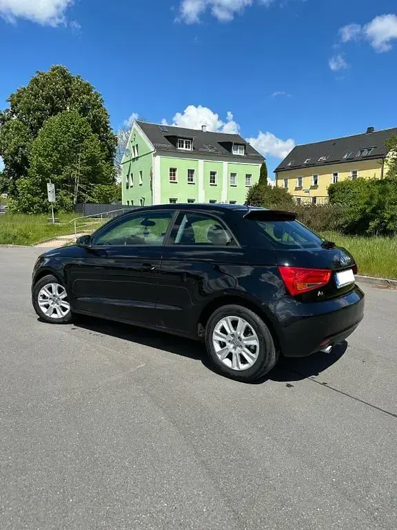 Gebraucht Audi A1 Ambition 86 PS (63 kW) 2011 Schwarz Kleinwagen