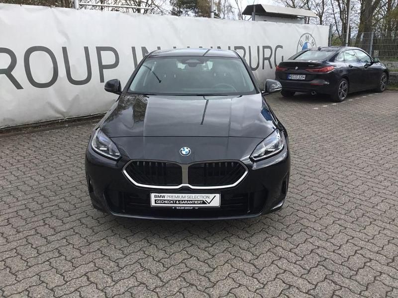 Gebraucht BMW 120 170 PS (125 kW) 2025 Schwarz Kleinwagen