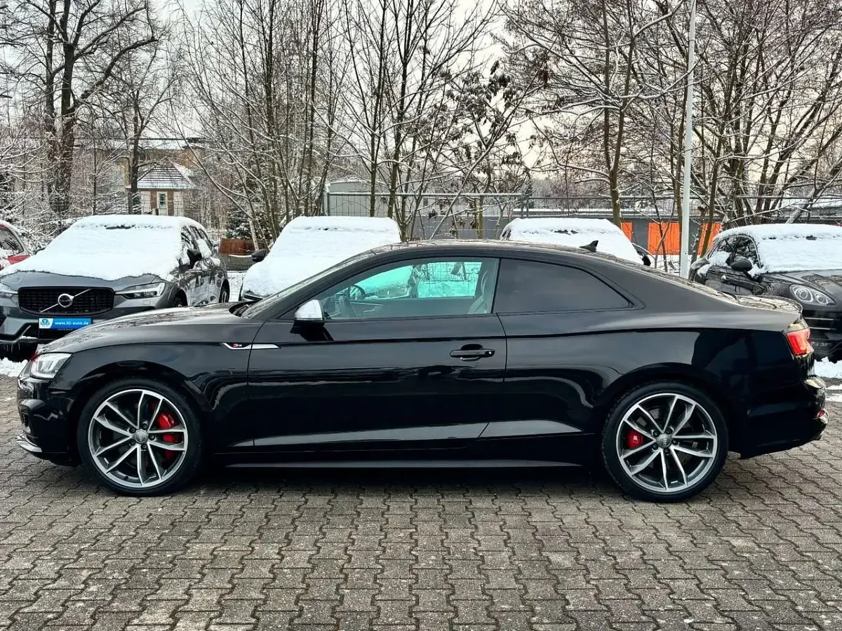 Gebraucht Audi S5 Sport 354 PS (260 kW) 2017 Mythosschwarz metallic (metallic) Coupé