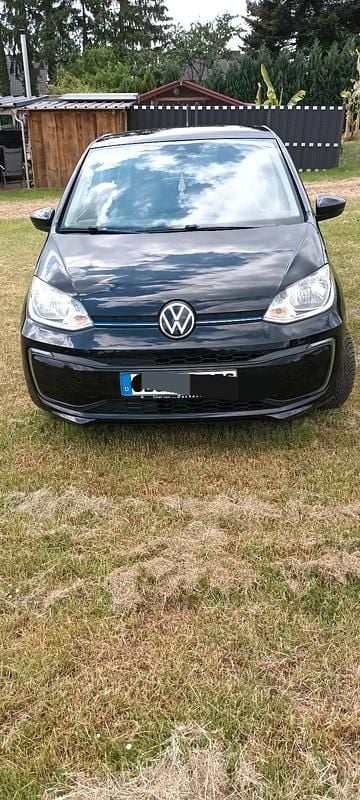 Schwarz Gebraucht 2020 VW e-up! Kleinwagen | 9.000 € (Guter Preis) - Bild 1/4