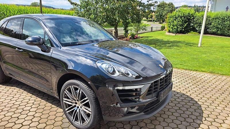 Gebraucht Porsche Macan S 258 PS (189 kW) 2015 Schwarz SUV