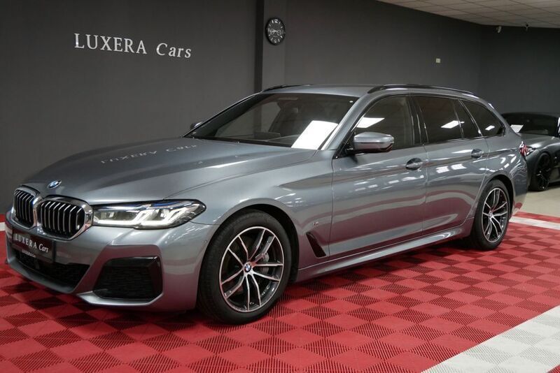 Blau Gebraucht 2022 BMW 540 M Sport Kombi | 38.990 € (Superpreis) - Bild 1/4