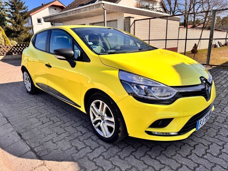 Gelb Gebraucht 2019 Renault Clio IV Limousine | 6.900 € (Guter Preis) - Bild 1/4