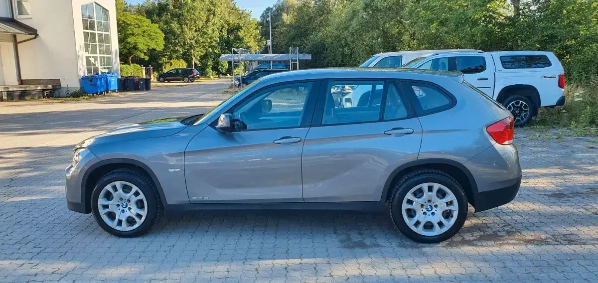 Gebraucht BMW X1 150 PS (110 kW) 2012 Grau SUV