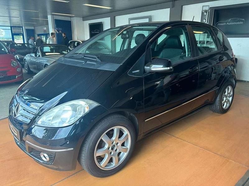 Gebraucht Mercedes A180 116 PS (85 kW) 2010 Schwarz Kombi