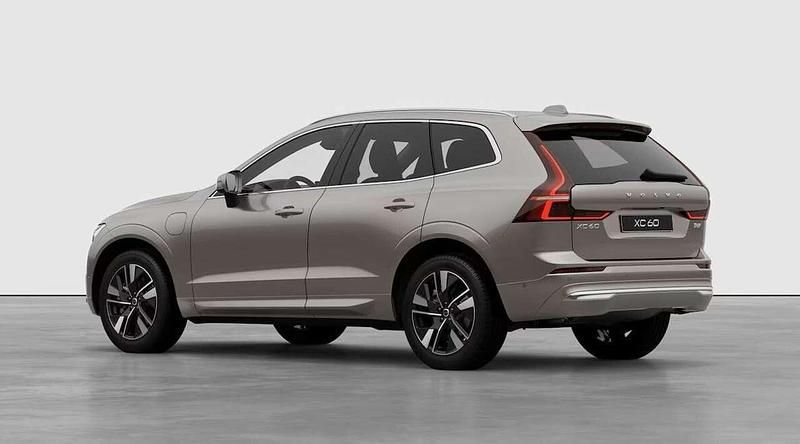 Neu Volvo XC60 Plus 349 PS (256 kW) 2025 Bright dusk SUV