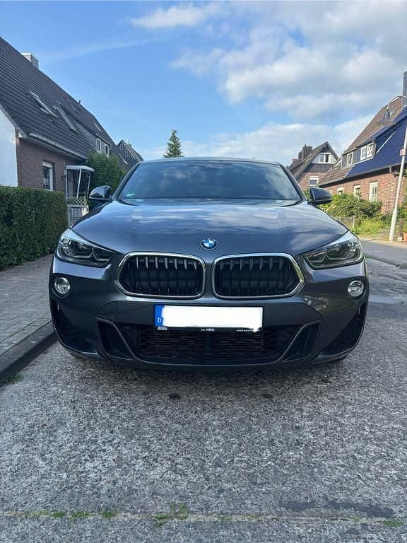 Grau Gebraucht 2019 BMW X2 M Sport SUV | 21.150 € (Superpreis) - Bild 1/4