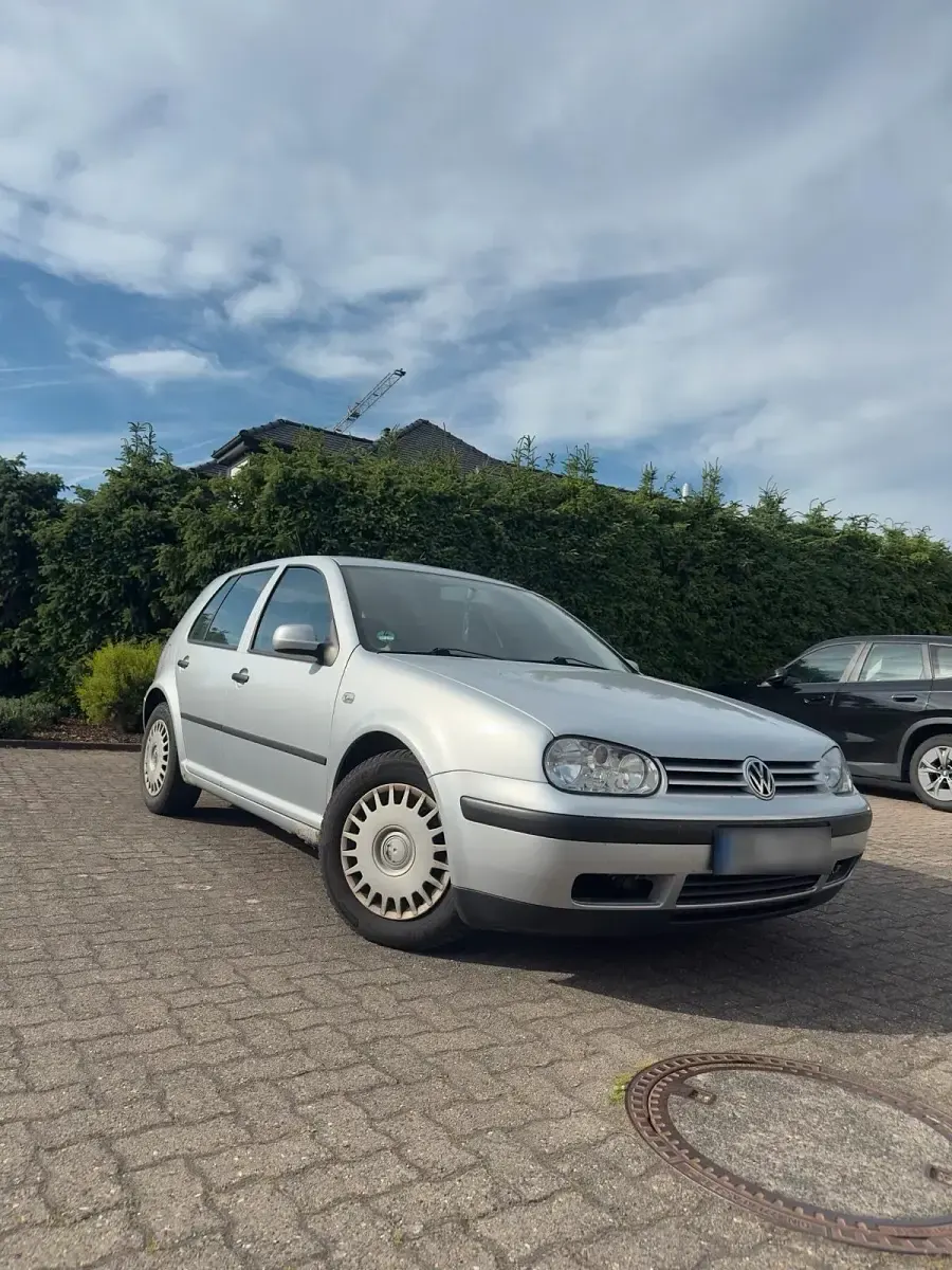 Brugt VW Golf IV 105 HK (77 kW) 2000 Sølv Stationcar