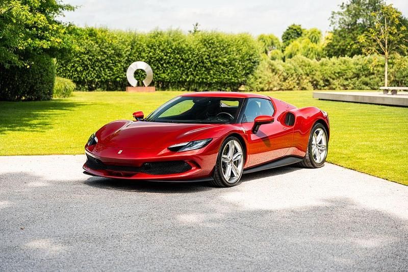 Gebraucht Ferrari 296 829 PS (609 kW) 2024 Rot